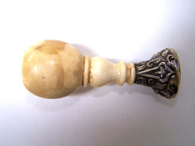 A Fine Late 18th century Silver Mounted Ivory Desk Seal
